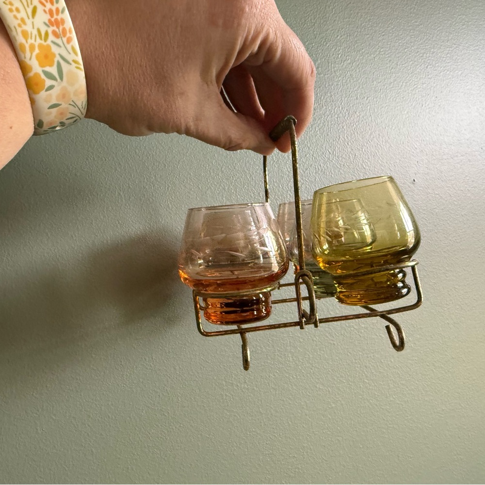 Vintage Cordial Shot Glass Etched Caddy and Glasses - Picture 8 of 9